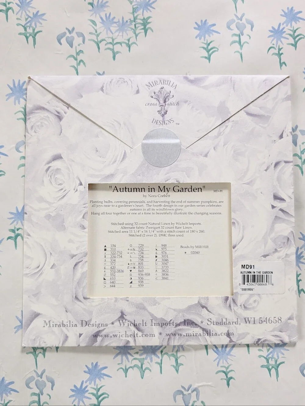 Mirabilia Nora Corbett Autumn in My Garden Cross Stitch Pattern NEW Embroidery